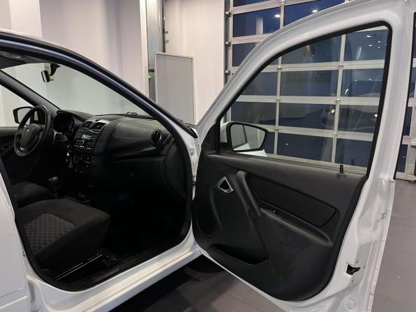 Lada (ВАЗ) Granta I Рестайлинг с пробегом 2024 года, цена 1 080 000 рублей, 2929 км, лифтбек, Автокод Объявления
