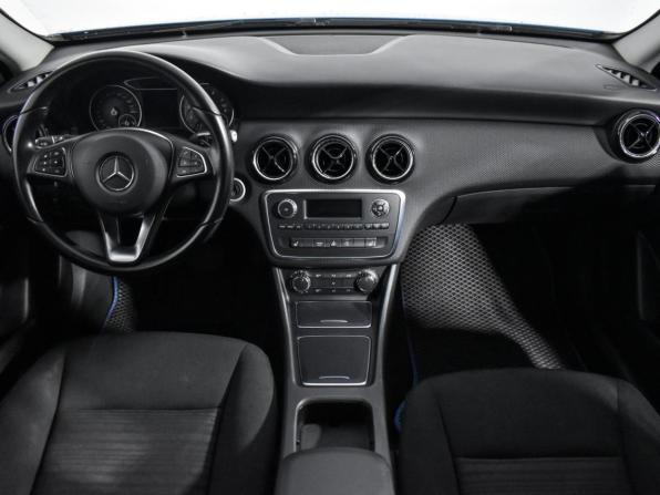 Mercedes-Benz A-Класс III (W176) Рестайлинг с пробегом 2015 года, цена 1 548 790 рублей, 101125 км, хэтчбек, Автокод Объявления