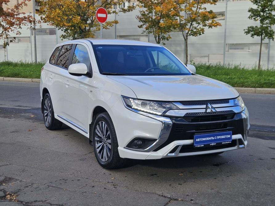 Mitsubishi Outlander III Рестайлинг 3 Санкт-Петербург  - изображение 7