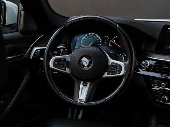 BMW 5 серии VII (G30/G31/G38) с пробегом 2019 года, цена 4 750 000 рублей, 67369 км, седан, Автокод Объявления