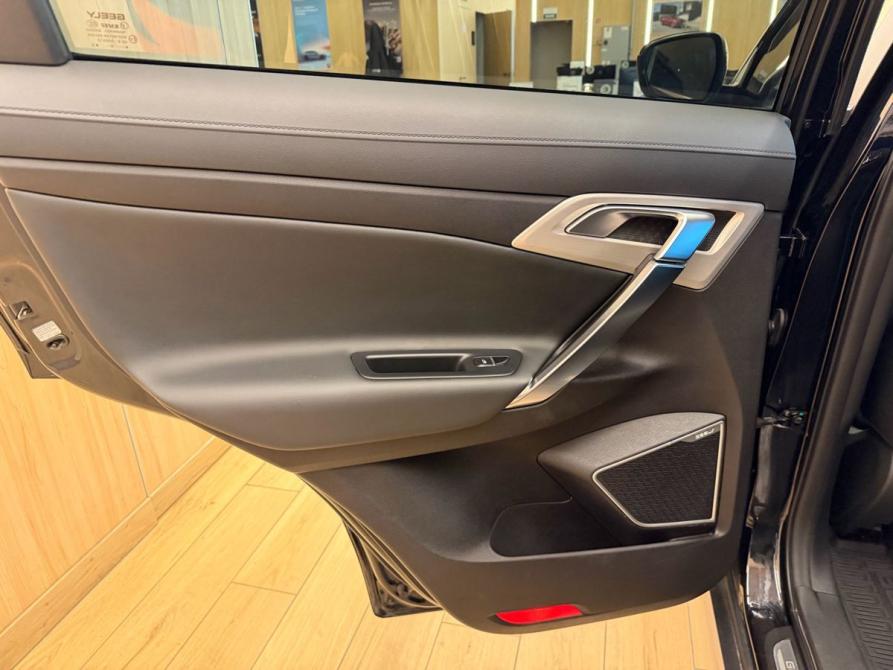 Geely Atlas I Санкт-Петербург  - изображение 17