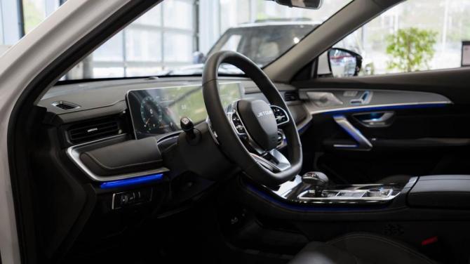 Новый JETOUR X70+ I Рестайлинг 2026 года, цена 3 399 000 рублей, внедорожник, Автокод Объявления