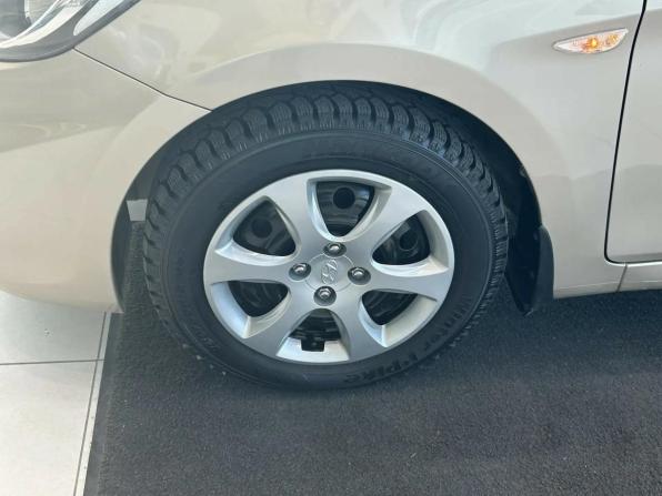 Hyundai Solaris I с пробегом 2011 года, цена 795 000 рублей, 127371 км, хэтчбек, Автокод Объявления