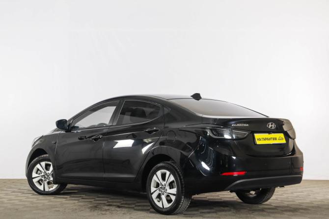 Hyundai Elantra V (MD) Рестайлинг с пробегом 2015 года, цена 959 000 рублей, 282000 км, седан, Автокод Объявления