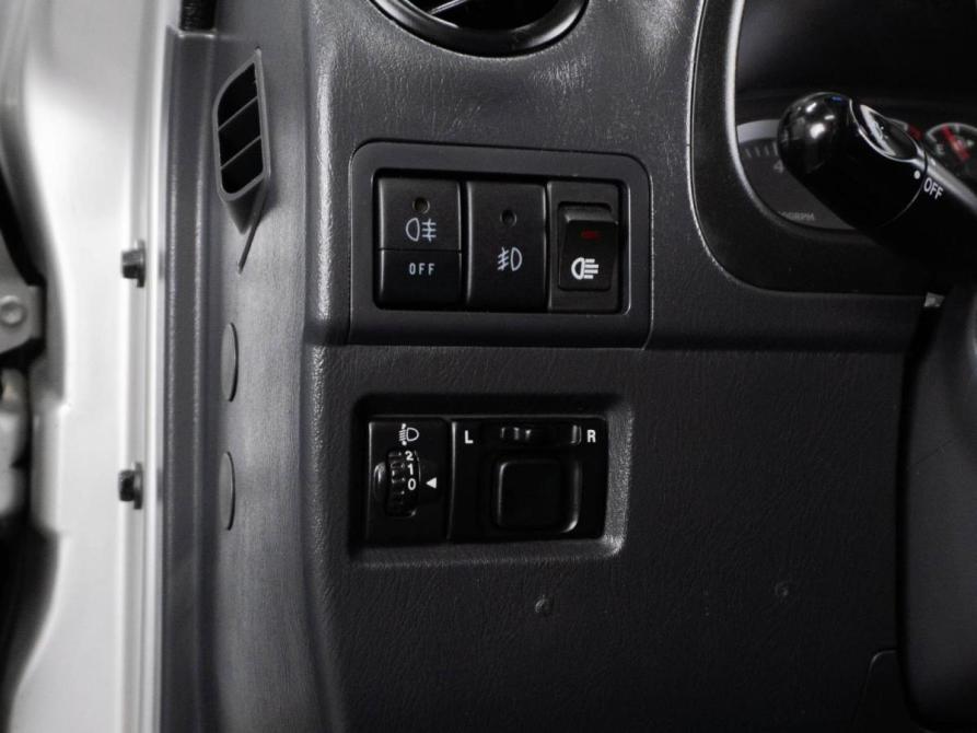 Suzuki Jimny III Рестайлинг 1 Тюмень  - изображение 15