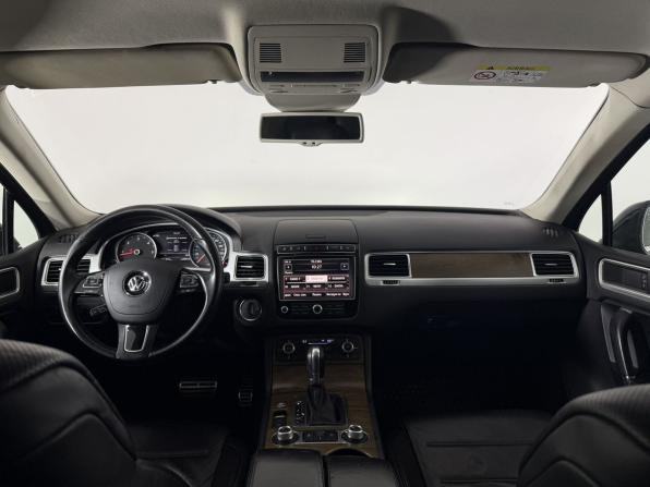 Volkswagen Touareg II Рестайлинг с пробегом 2016 года, цена 2 100 000 рублей, 263788 км, внедорожник, Автокод Объявления