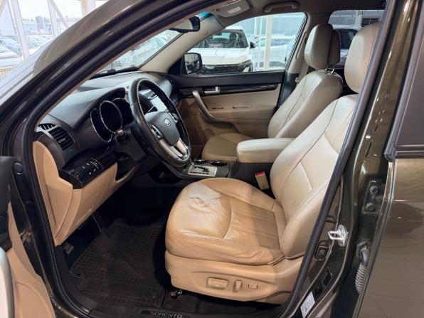 Kia Sorento II с пробегом 2011 года, цена 995 900 рублей, 274800 км, внедорожник, Автокод Объявления