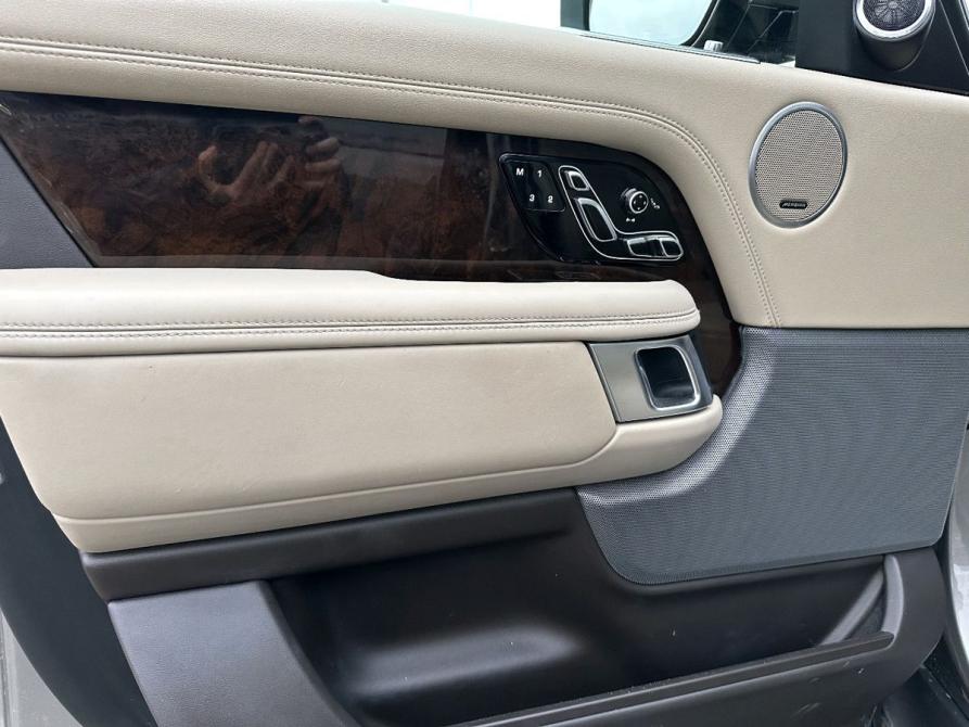 Land Rover Range Rover IV Рестайлинг Пермь  - изображение 13
