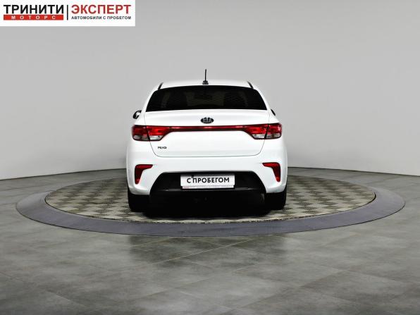 Kia Rio IV с пробегом 2018 года, цена 1 247 000 рублей, 168499 км, седан, Автокод Объявления