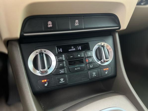 Audi Q3 I (8U) с пробегом 2012 года, цена 1 478 000 рублей, 200000 км, внедорожник, Автокод Объявления