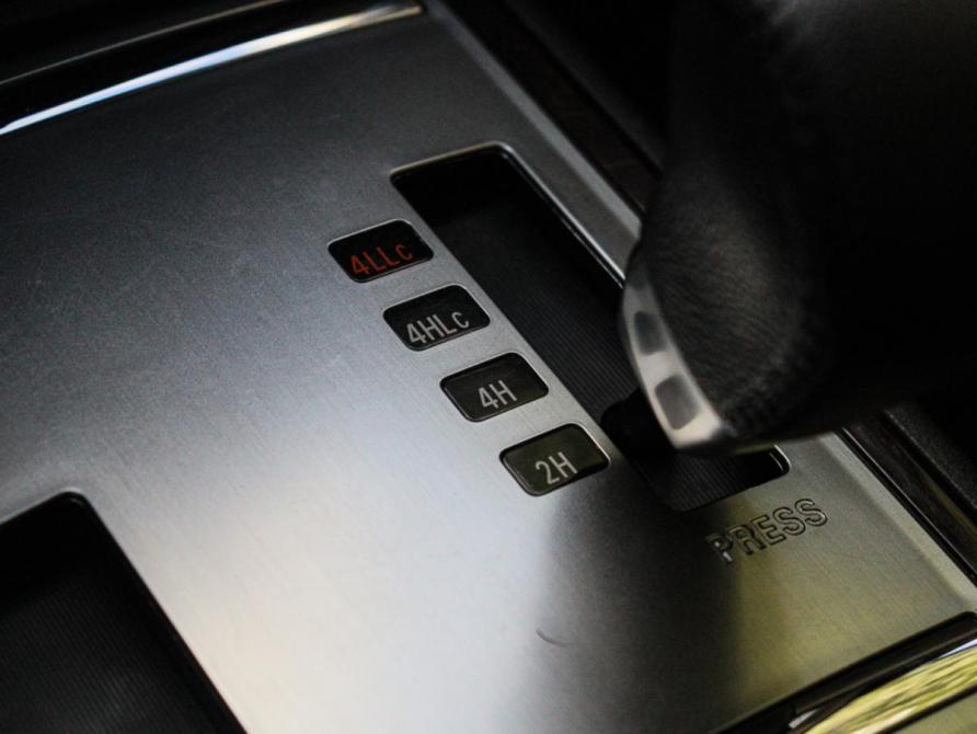 Mitsubishi Pajero IV Рестайлинг 2 Москва  - изображение 16