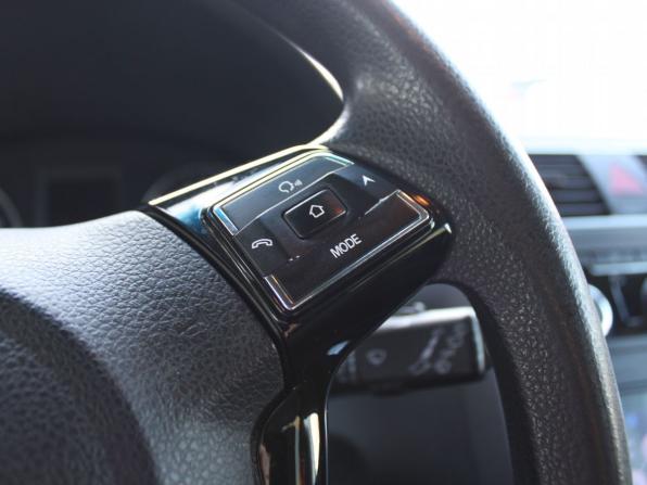 Volkswagen Touran I Рестайлинг 2 с пробегом 2011 года, цена 809 000 рублей, 189419 км, компактвэн, Автокод Объявления
