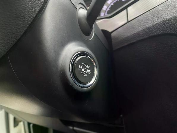 Skoda Superb III Рестайлинг с пробегом 2021 года, цена 2 289 000 рублей, 121818 км, лифтбек, Автокод Объявления