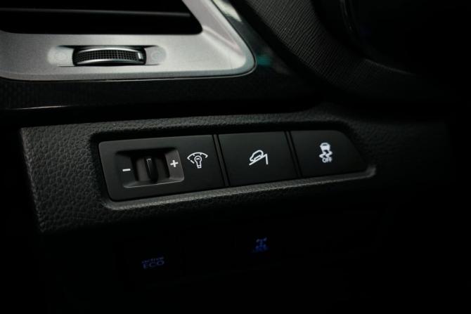 Hyundai Santa Fe III с пробегом 2012 года, цена 1 669 000 рублей, 225000 км, внедорожник, Автокод Объявления