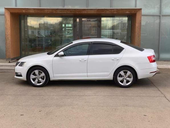 Skoda Octavia III (A7) Рестайлинг с пробегом 2017 года, цена 1 550 000 рублей, 228432 км, лифтбек, Автокод Объявления