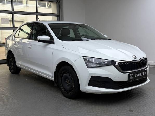 Skoda Rapid II с пробегом 2021 года, цена 1 450 000 рублей, 124811 км, лифтбек, Автокод Объявления