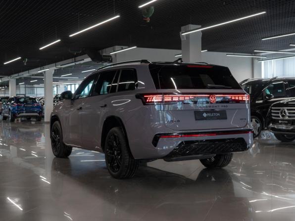 Volkswagen Teramont II (China Market) с пробегом 2025 года, цена 5 600 000 рублей, 34 км, внедорожник, Автокод Объявления