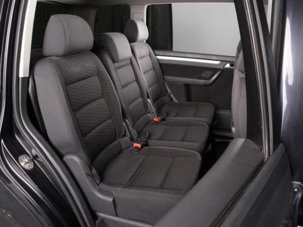 Volkswagen Touran I Рестайлинг с пробегом 2007 года, цена 469 000 рублей, 220358 км, компактвэн, Автокод Объявления