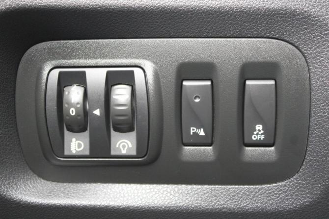 Renault Kaptur I с пробегом 2018 года, цена 1 760 000 рублей, 100000 км, внедорожник, Автокод Объявления