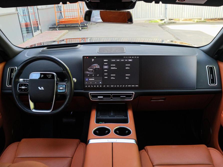 Li Auto (Lixiang) L9 I Рестайлинг Москва  - изображение 12