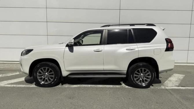Toyota Land Cruiser Prado 150 Series Рестайлинг 2 с пробегом 2019 года, цена 4 570 000 рублей, 223420 км, внедорожник, Автокод Объявления