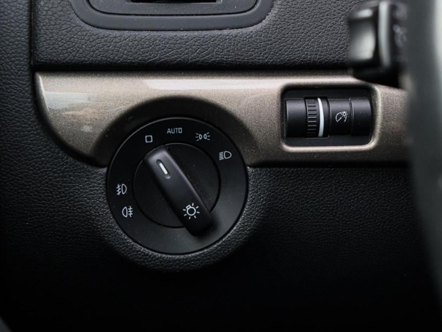 Skoda Yeti I Рестайлинг Москва  - изображение 19