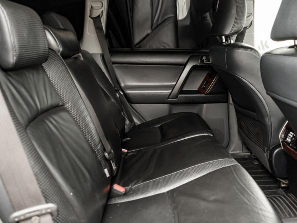 Toyota Land Cruiser Prado 150 Series с пробегом 2011 года, цена 3 315 000 рублей, 155945 км, внедорожник, Автокод Объявления
