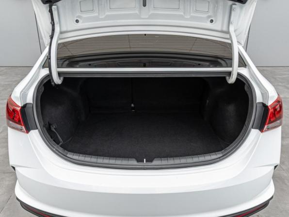 Hyundai Solaris II Рестайлинг с пробегом 2020 года, цена 1 630 000 рублей, 81001 км, седан, Автокод Объявления