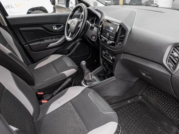 Lada (ВАЗ) XRAY I с пробегом 2018 года, цена 771 162 рубля, 136000 км, хэтчбек, Автокод Объявления