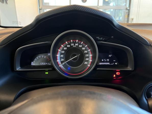 Mazda 3 III (BM) с пробегом 2013 года, цена 1 165 000 рублей, 135639 км, седан, Автокод Объявления