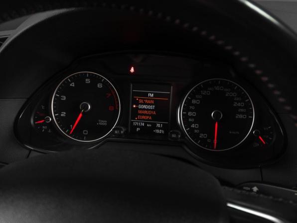 Audi Q5 I (8R) Рестайлинг с пробегом 2012 года, цена 1 719 000 рублей, 171174 км, внедорожник, Автокод Объявления