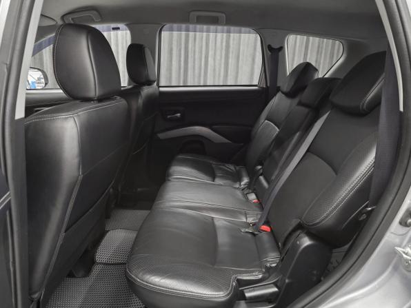 Mitsubishi Outlander II Рестайлинг с пробегом 2011 года, цена 1 179 000 рублей, 220000 км, внедорожник, Автокод Объявления