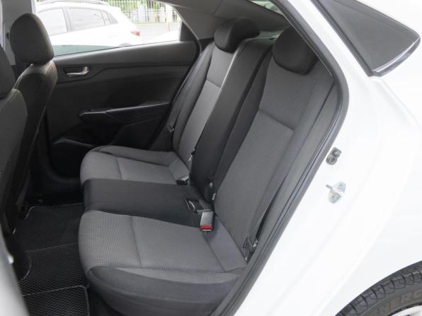 Hyundai Solaris II с пробегом 2017 года, цена 1 099 000 рублей, 227907 км, седан, Автокод Объявления