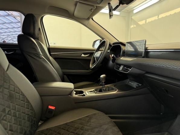 Haval Jolion I Рестайлинг с пробегом 2024 года, цена 1 690 000 рублей, 63236 км, внедорожник, Автокод Объявления