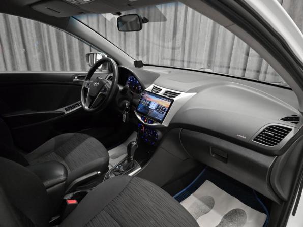 Hyundai Solaris I Рестайлинг с пробегом 2016 года, цена 845 000 рублей, 237000 км, седан, Автокод Объявления