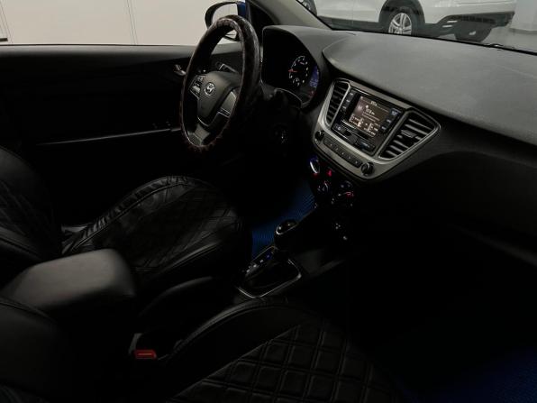Hyundai Solaris II Рестайлинг с пробегом 2022 года, цена 1 600 000 рублей, 74115 км, седан, Автокод Объявления