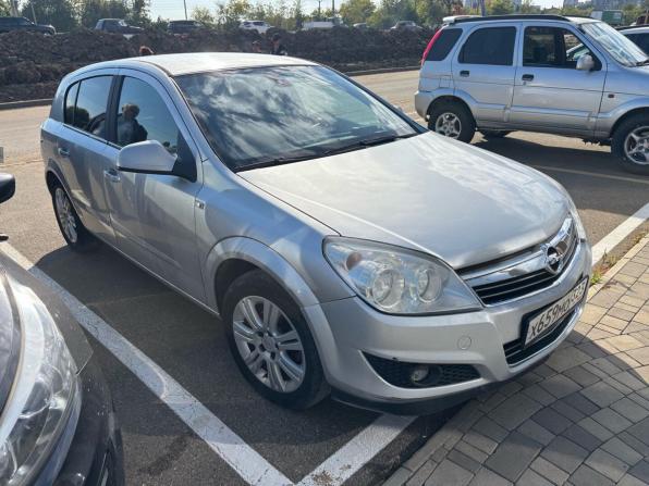 Opel Astra H Рестайлинг с пробегом 2010 года, цена 549 000 рублей, 197420 км, хэтчбек, Автокод Объявления