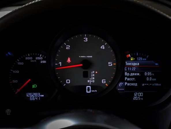 Porsche Macan I с пробегом 2015 года, цена 3 845 000 рублей, 126285 км, внедорожник, Автокод Объявления