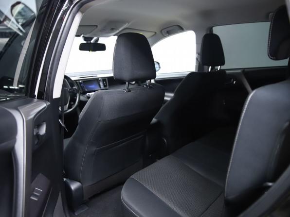Toyota RAV4 IV (XA40) Рестайлинг с пробегом 2016 года, цена 2 430 000 рублей, 107575 км, внедорожник, Автокод Объявления