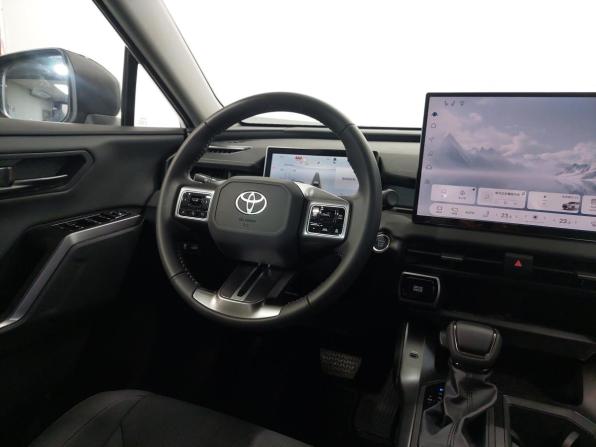Toyota RAV4 VI (XA60) с пробегом 2026 года, цена 4 200 000 рублей, 8 км, внедорожник, Автокод Объявления