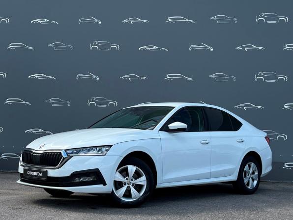 Skoda Octavia IV (A8) с пробегом 2021 года, цена 2 210 400 рублей, 54126 км, лифтбек, Автокод Объявления