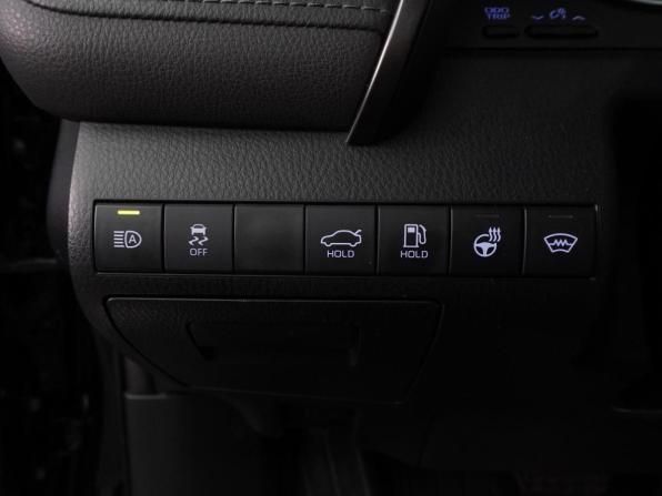 Toyota Camry VIII (XV70) Рестайлинг с пробегом 2022 года, цена 3 420 000 рублей, 130894 км, седан, Автокод Объявления