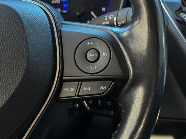 Toyota Corolla XI (E160 E170 E180) Рестайлинг 1 с пробегом 2019 года, цена 2 179 000 рублей, 96134 км, седан, Автокод Объявления