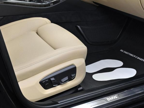 BMW 5 серии VI (F10/F11/F07) Рестайлинг с пробегом 2016 года, цена 2 349 000 рублей, 216000 км, седан, Автокод Объявления