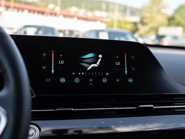 Omoda C5 I с пробегом 2023 года, цена 1 829 000 рублей, 37351 км, внедорожник, Автокод Объявления
