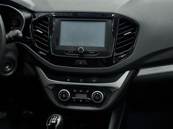 Lada (ВАЗ) Vesta I с пробегом 2019 года, цена 985 000 рублей, 136178 км, универсал, Автокод Объявления