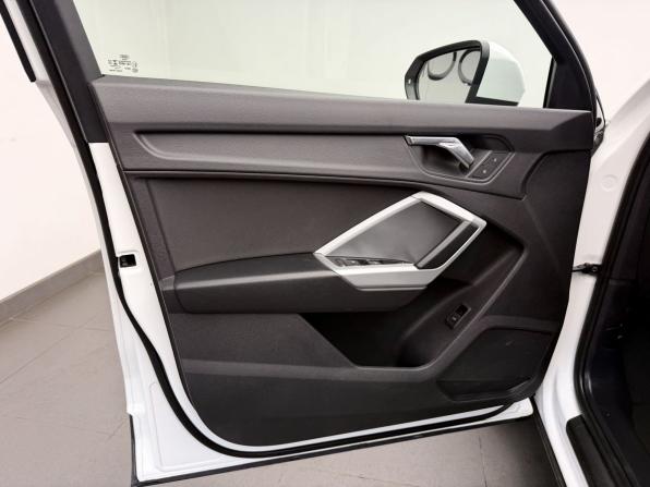 Audi Q3 II (F3) с пробегом 2020 года, цена 3 095 000 рублей, 79848 км, внедорожник, Автокод Объявления