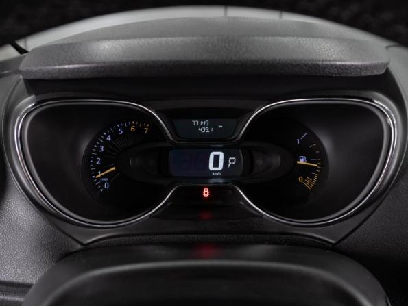 Renault Kaptur I с пробегом 2016 года, цена 1 379 000 рублей, 77149 км, внедорожник, Автокод Объявления