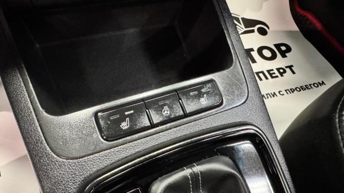 Kia Rio IV Рестайлинг с пробегом 2021 года, цена 1 460 000 рублей, 125000 км, седан, Автокод Объявления