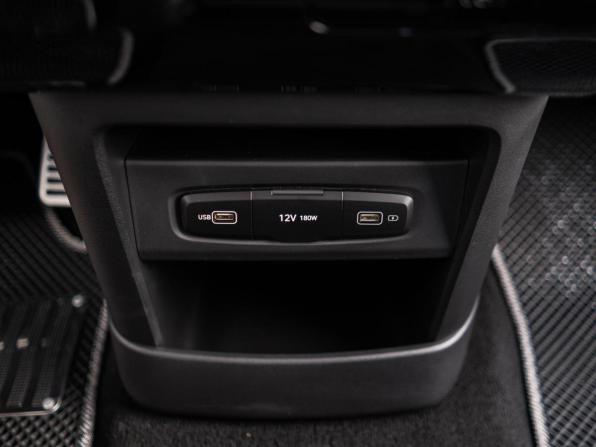 Hyundai Staria I с пробегом 2022 года, цена 5 699 000 рублей, 25139 км, минивэн, Автокод Объявления